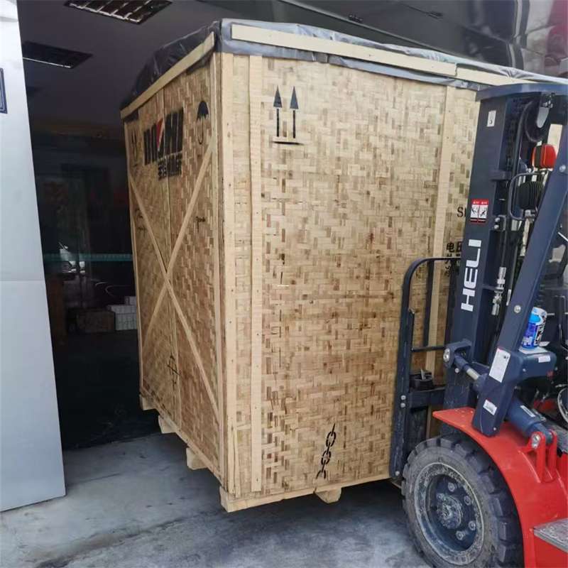 安新县昌都市：全方位物流专线服务领航者